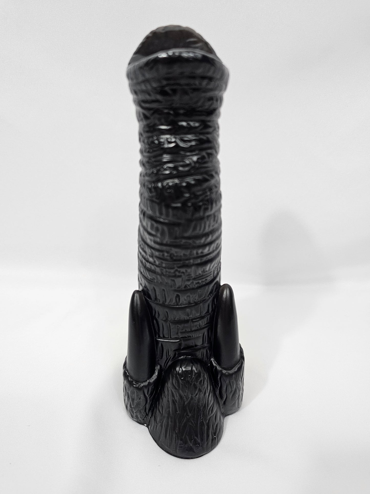 Elephant š horn dildo.