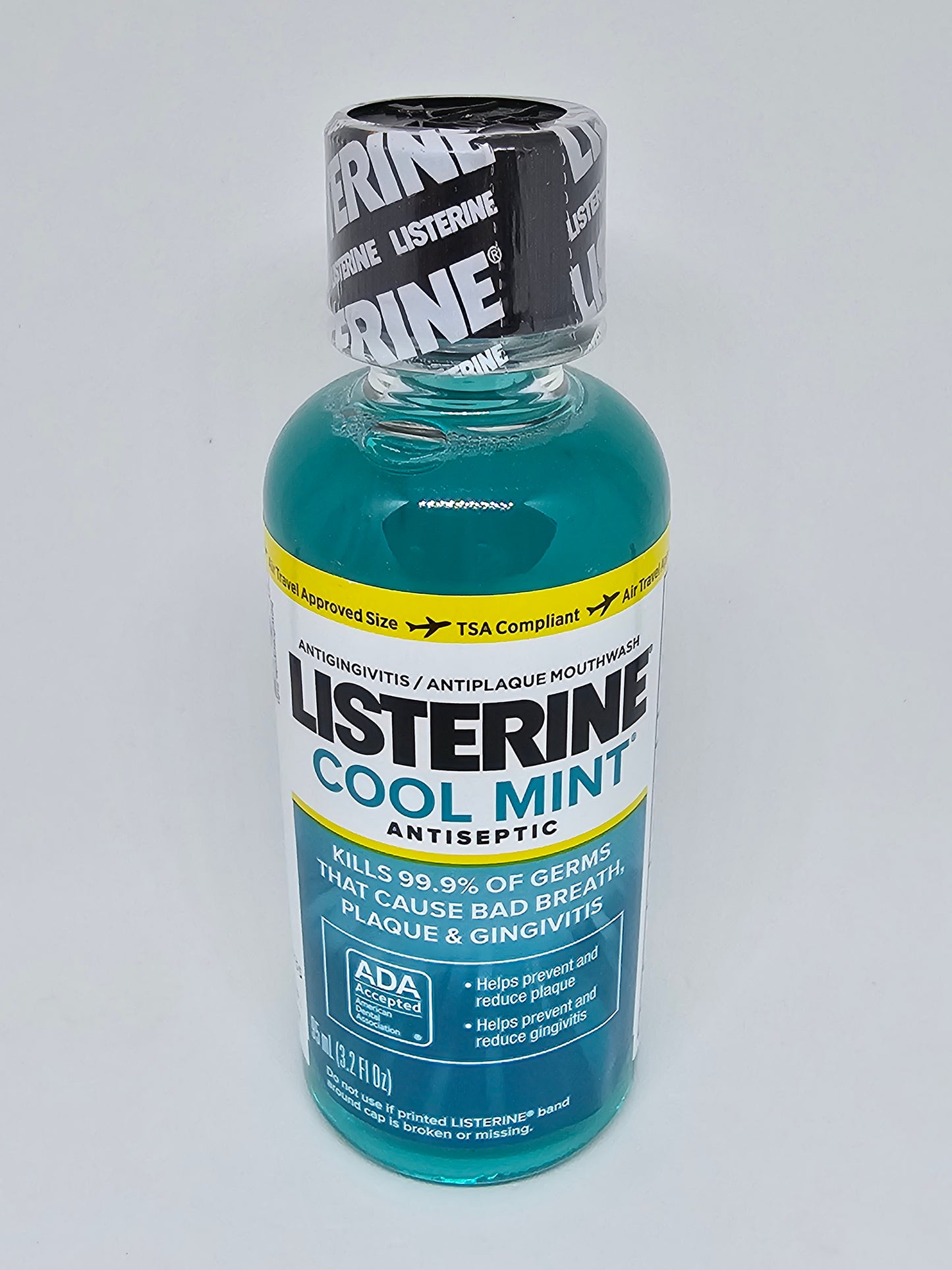 Listerine travel size. Express delivery.