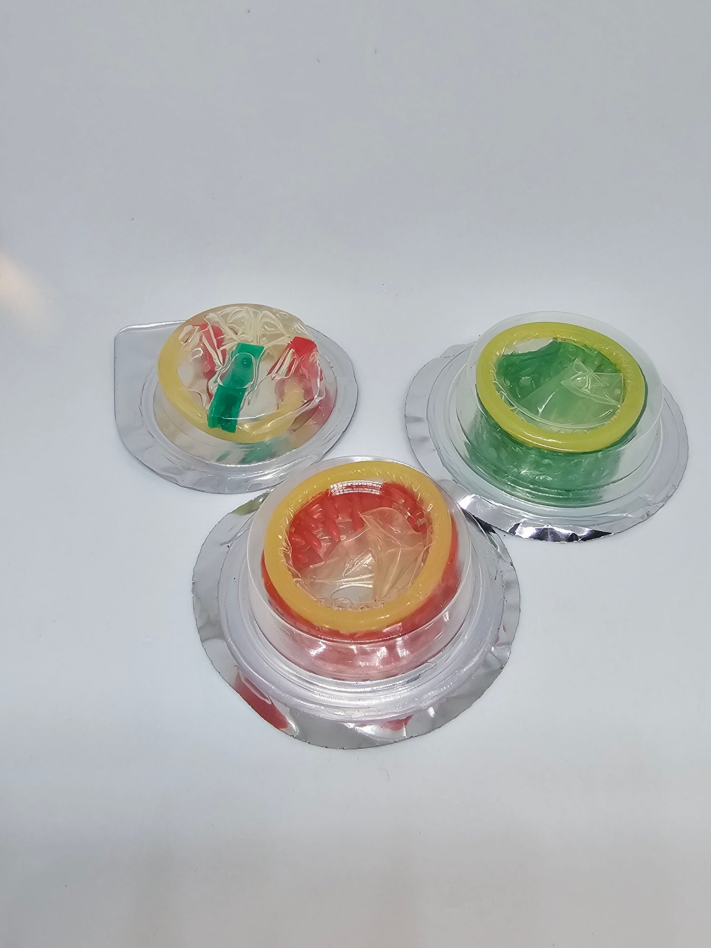 3 alien condoms 👽