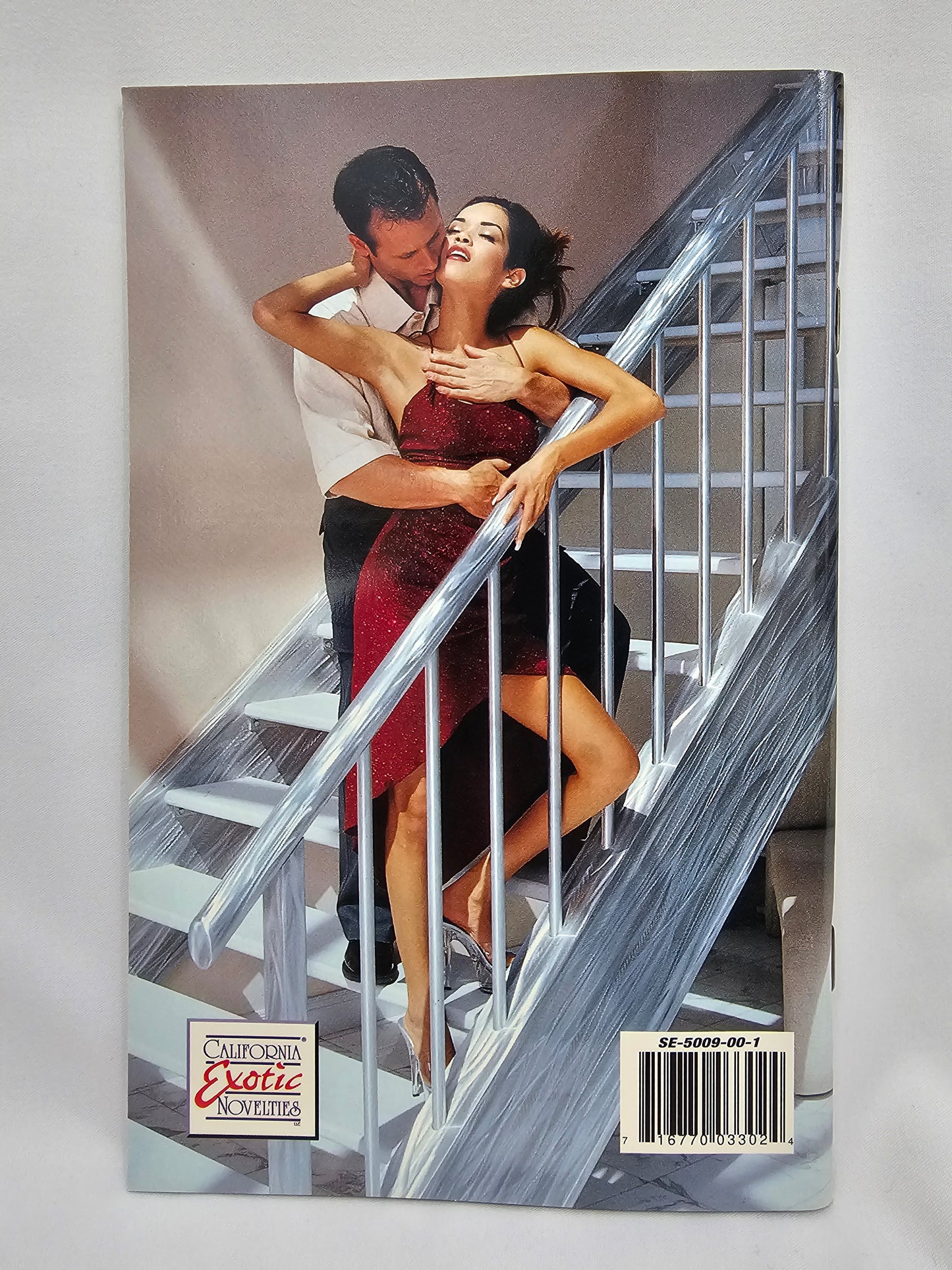 Hot blondes sex Positions Guide. Kamasutra book.